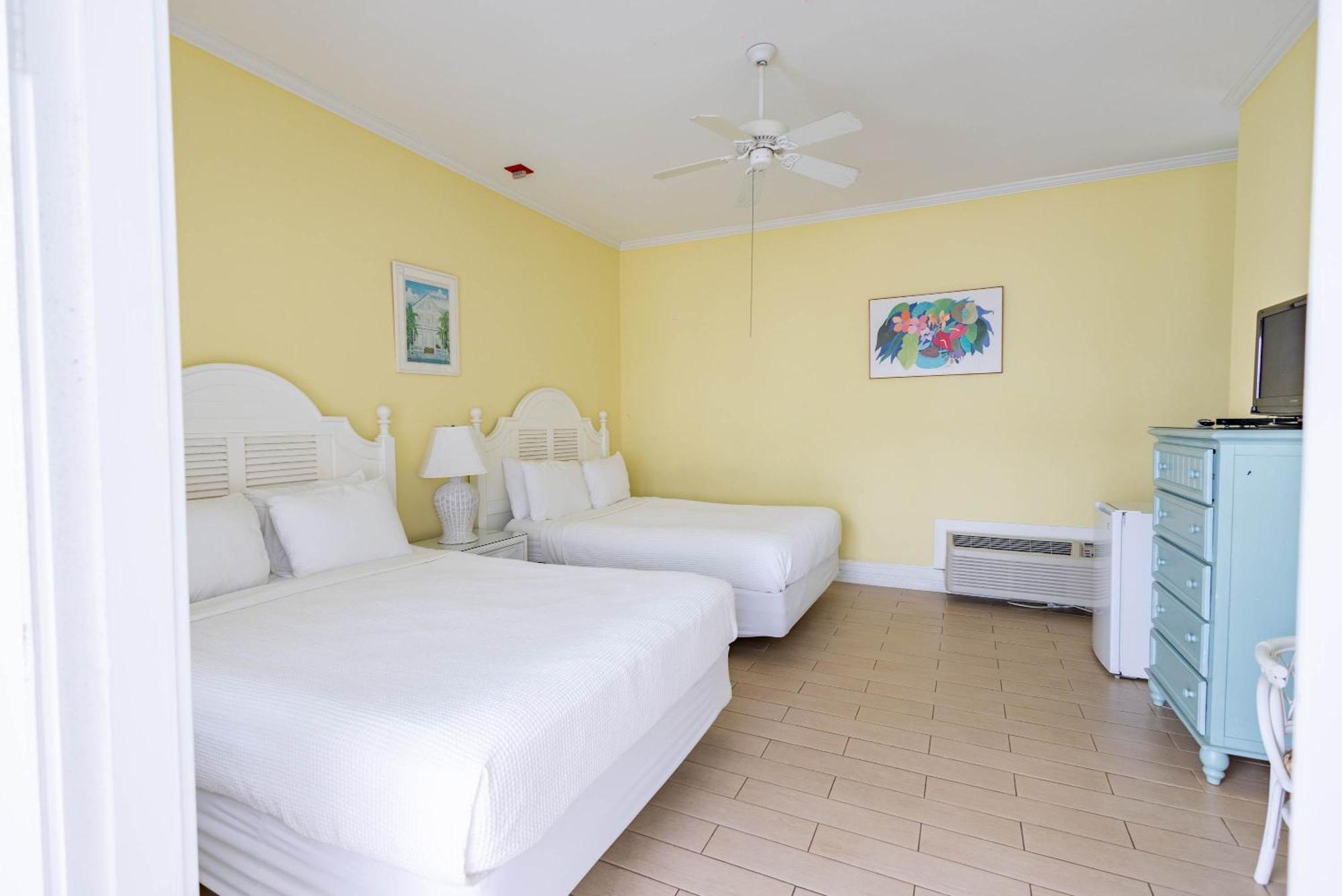 Deluxe Queen At The Curry Mansion - Parking & Heated Pool! Key West Kültér fotó